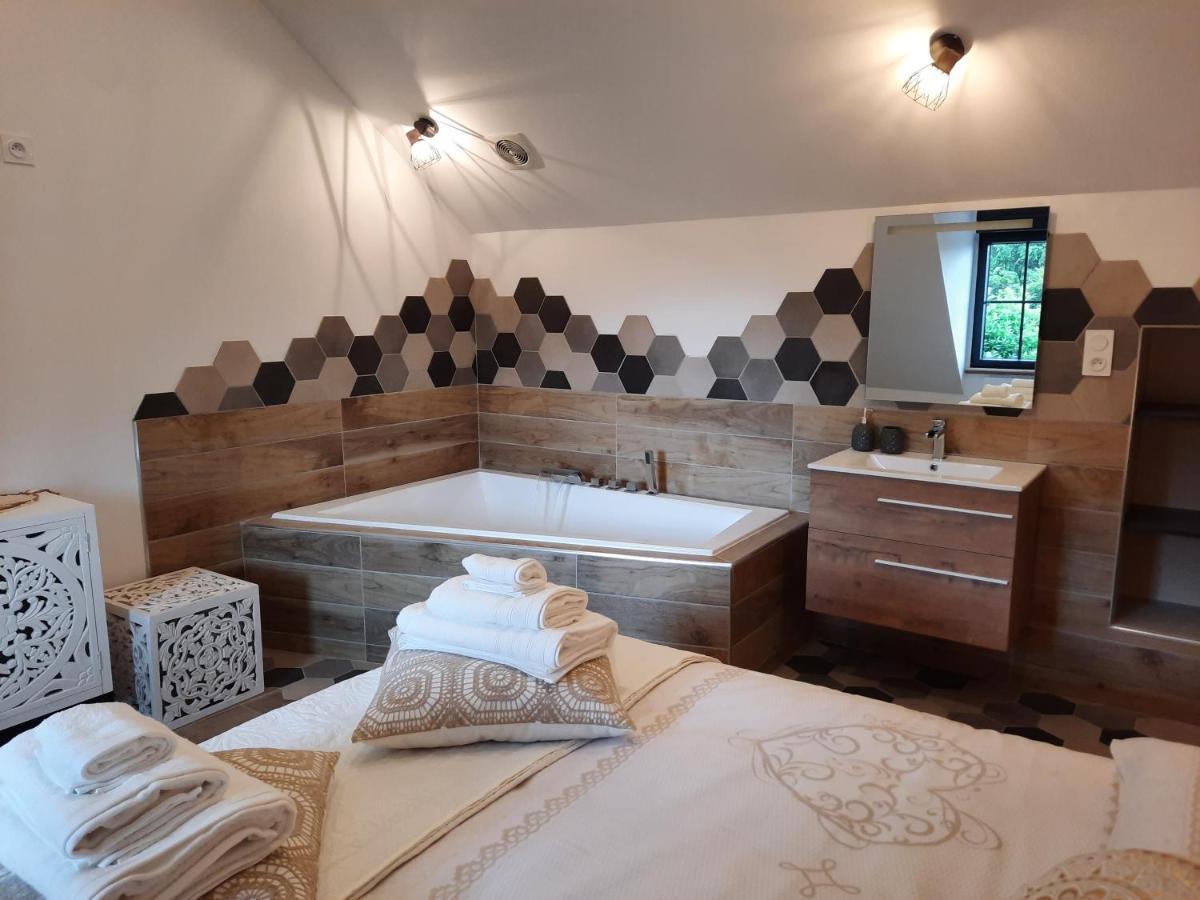 Madelaine Ranch, Nouvelle Piscine 2025 Villa Le Gast Exterior photo